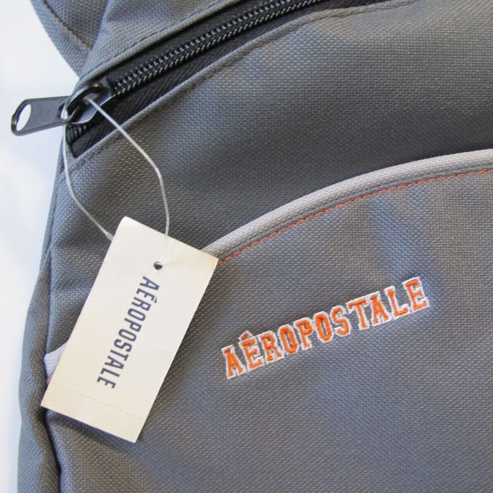 Aeropostale Unique Women's or Unisex Crossbody Carrybag - Picture 2 of 9